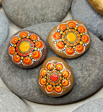 3-er Set-Mandala-Steine, Deko, Naturstein, Handarbeit, Unikat, Acrylfarbe
