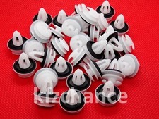 30 Türverkleidung Clips