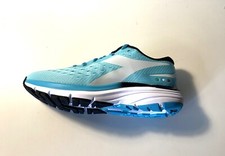 Diadora MYTHOS BLUSHIELD 6 Women Farbe: BLAU TINTE/TAUCHGERAT BLAU, NEU