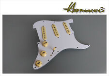 Stratocaster, Strat Pickguard weiß full loaded - Stagger Vintage 60s AlnicoV PU