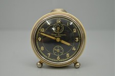 Diehl Cavalier Wecker Tischuhr