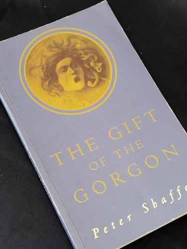 Das geschenk der - geschenk, gorgone