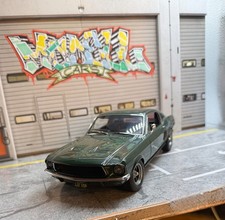 Ford Mustang GT 390 Fastback Bullitt McQueen Autoart 1:18 Modellauto