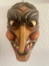Holzmaske Hexe Kirchzarten Fasnet Larve Fastnacht Spiegelhalter
