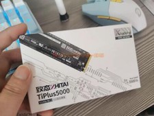 Eins ZHITAI TiPlus5000 1TB SSD
