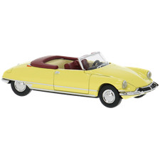 Citroen DS Cabrio, hellgelb, 1963. 