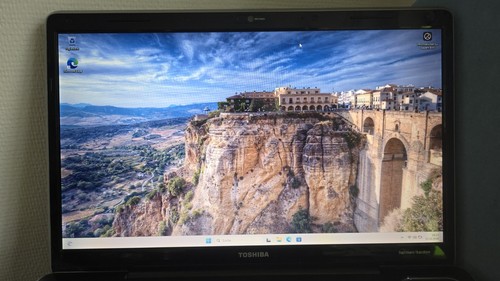 Toshiba satellite p500 zoll - 17,