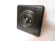 alter Lichtschalter eckig