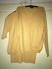 Marie Lund Twinset goldgelb 