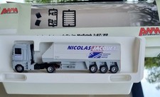 AWM 73970 Renault Magnum Innenlader-Sattelzug "Nicolas Jaquet"