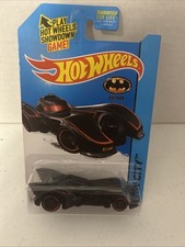 Hot Wheels 2015 HW City Batman