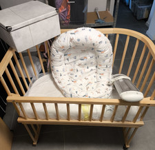 Beistellbett aus Holz Natur