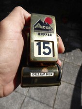 Alter ewiger Metall Tisch-Drehkalender - Azul Kaffee - Klappzahlen Mechanik