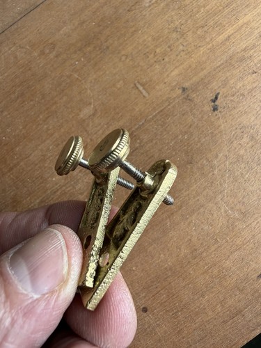 Abstandshalter wanduhr - abstandshalter,