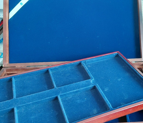 Große sammelbox von - große,