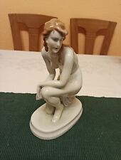 Porzellanfigur Akt nach dem