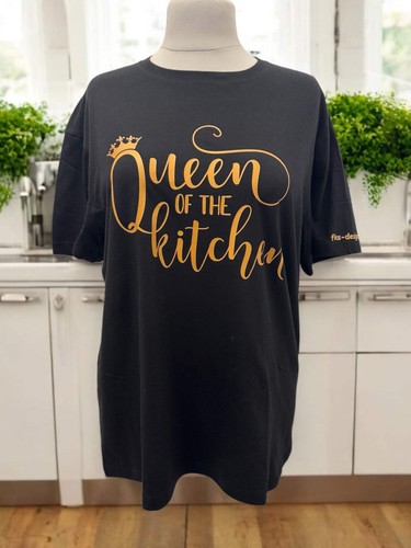 Unisex shirt queen of the - of,