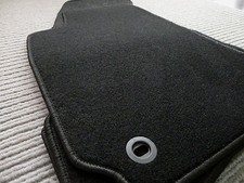 $$$ Lengenfelder Fußmatten passend für VW Passat 3BG B5 + HALTER OVAL + NEU $$$