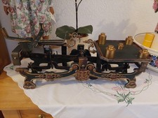 Antike gusseiserne Waage mit