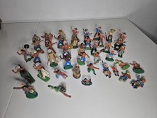 Konvolut alter DDR Figuren