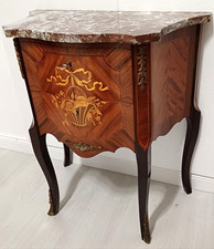 Kleine Kommode /Beistelltisch