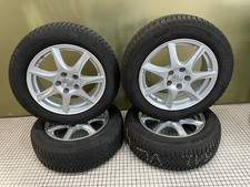 432-Ford Focus Winterreifensatz Goodyaer-205/60/R16 Mit Dezent alu:52730-LK:108