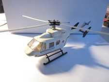 SIKU Hubschrauber BK 117, hellelfenbein, DEUTSCHES ROTES KREUZ / Ambulanzflug !!