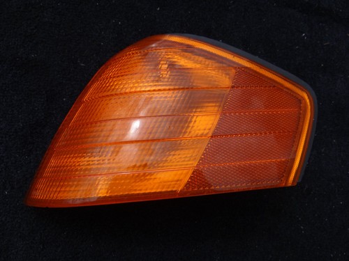 Blinker links orange