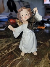 Weihnachtsengel mit Laterne, Keramik, ca. 14x10x6,5 cm