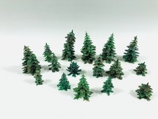 Spur H0/TT 16 Tannenbäume