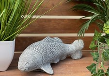 Steinfigur Koi mittel