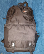 LOWEPRO Fastpack 200