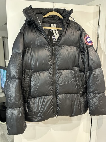 Canada goose crofton - canada, puffer