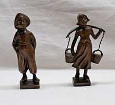 2 kleine Bronzefiguren, Figur