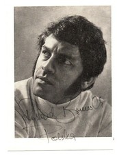 unbekannter Schauspieler ➔