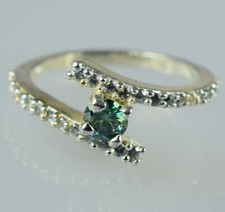 0.33 Karat Grün Diamant