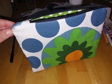 Kosmetiktäschchen * Mäppchen