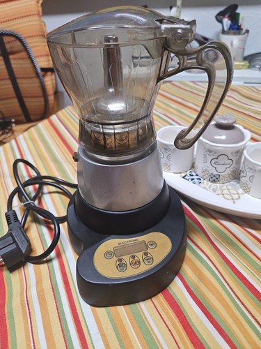 Espressomaschine für bis 3 - bis,
