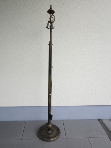 Alte große messing - große, stehlampe
