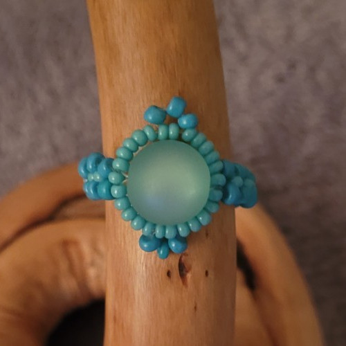 Handgefertigter ring aus - ring,