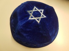 1x Kippa, Jarmulke, Kippah, Kipa blau Samt 16-17cm 