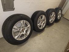 Winterreifen mit Felgen 215/65 R16