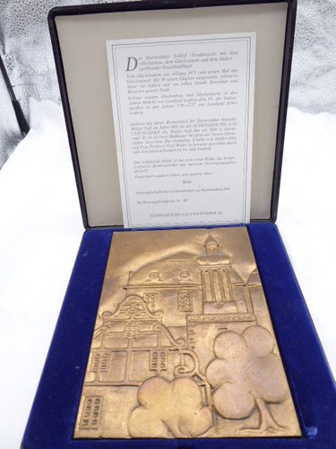 Bronzerelief des darmstädter - bronzerelief,