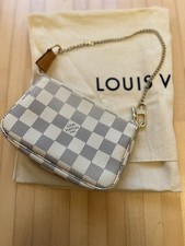Louis Vuitton Mini Pochette