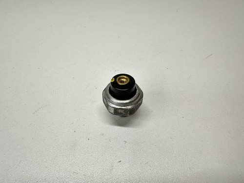 öldrucksensor honda 750 - Öldrucksensor, cb