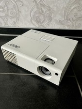 Beamer Acer H6510BD Full HD