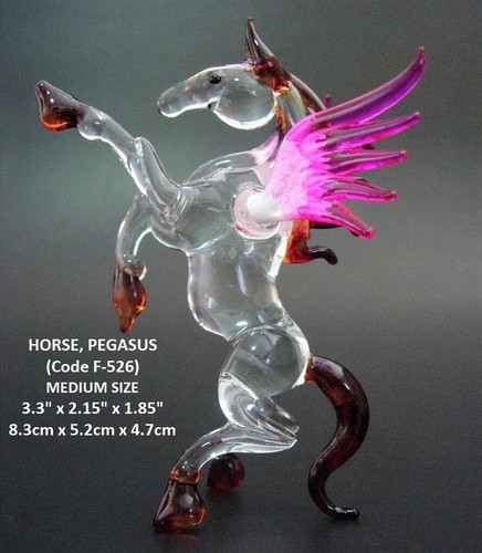 Schöne pegasus fliegende glas - schöne,
