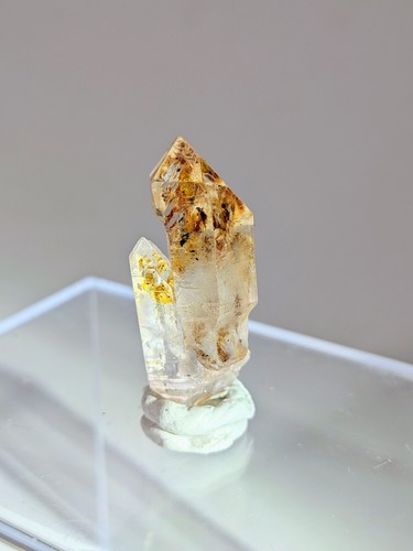 Very rare petroleumquarz - very,