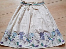 Rock cremefarbend  beige Gr