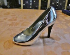 Dekorations-Stück Deko-Figur Silber-Schuh High Heels Pumps Steingut neu-wertig